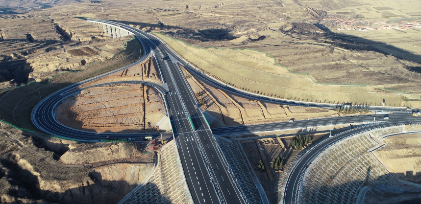延中高速公路河北段選用上海勛飛高科技系列產(chǎn)品，確保道路安全(圖2)